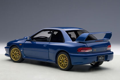 オートアート 1/18 78602 スバル インプレッサ 22B STi バージョン