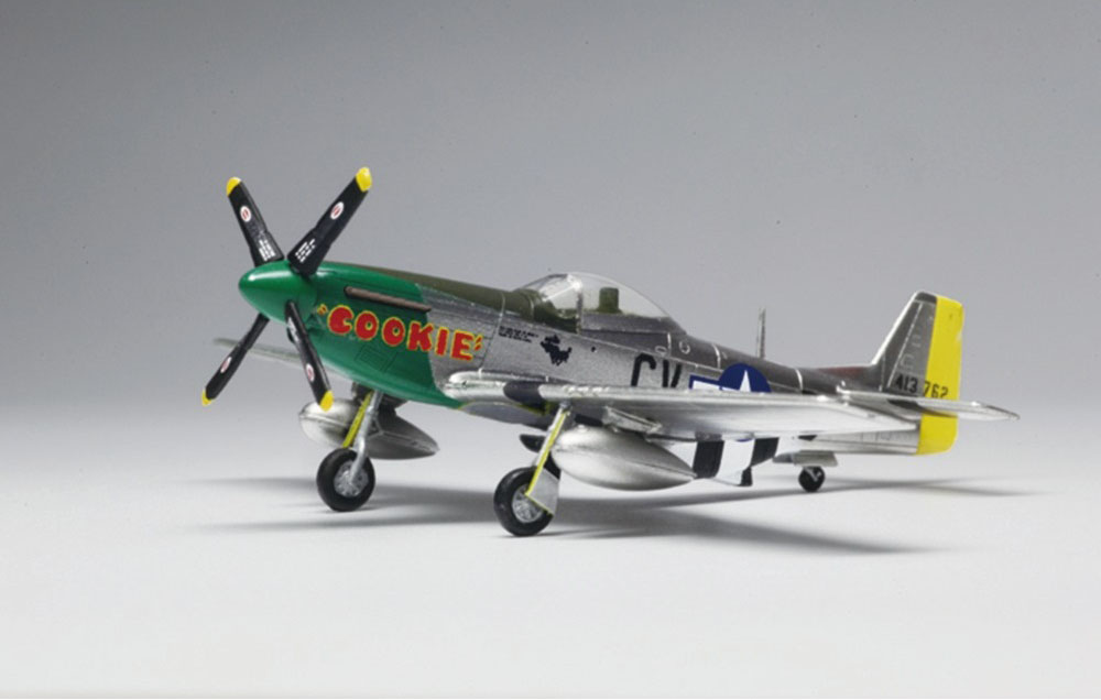 ホビーボス 1 48 エアクラフト シリーズ P-51D マスタング プラモデル