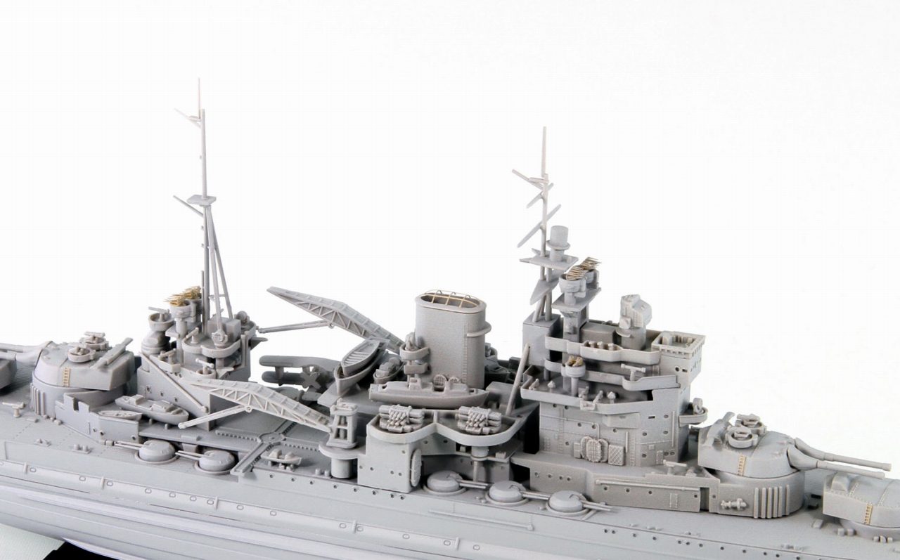 FH780009 1/700 WWII イギリス海軍 戦艦 クイーン・エリザベス-