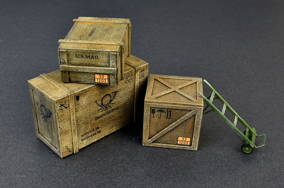 1/35 木製箱と木枠セット | 鉄道模型・プラモデル・ラジコン・ガン