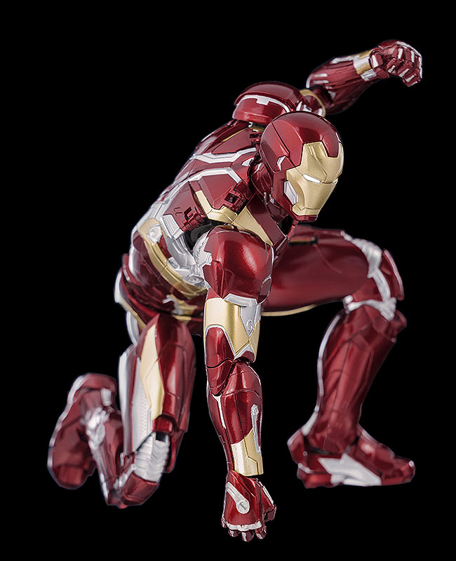 DLX Iron Man Mark 46（DLX アイアンマン・マーク46） | 鉄道模型