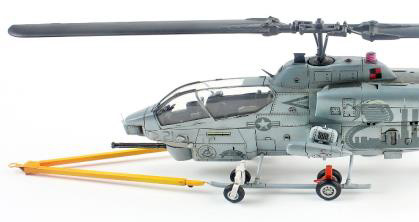 1/72 AH-1W スーパーコブラ 後期型 | 鉄道模型・プラモデル・ラジコン 