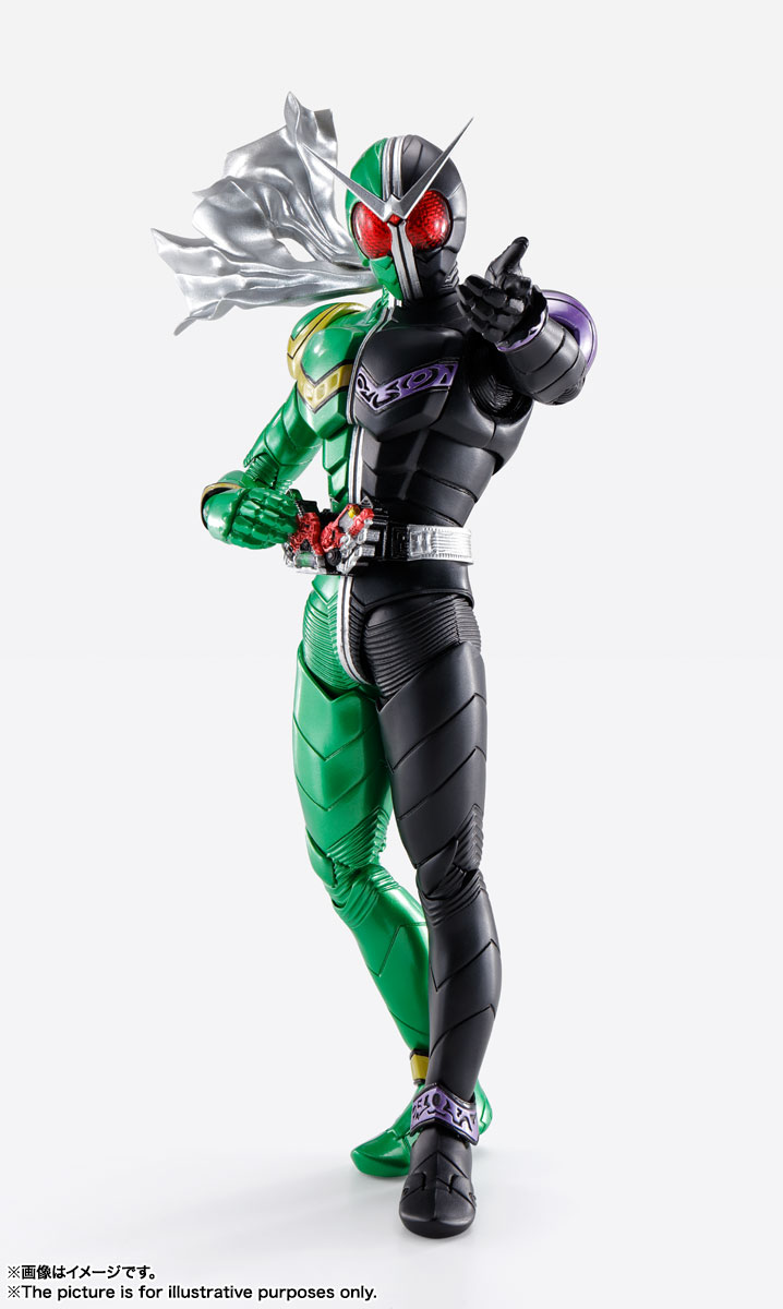 S.H.Figuarts（真骨彫製法）仮面ライダーW サイクロンジョーカー 風都