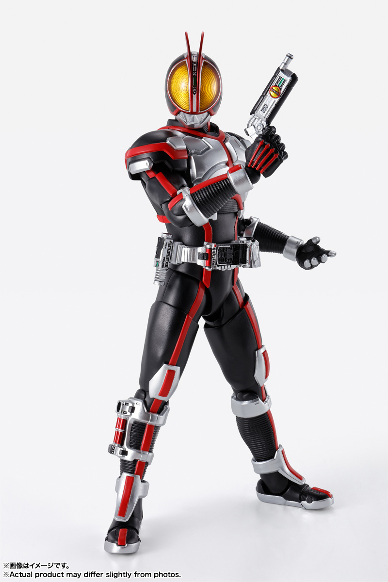 S.H.Figuarts（真骨彫製法）仮面ライダーファイズ | 鉄道模型 ...