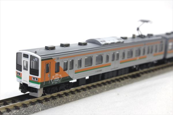 トミックス 98921 <限定>211 3000系(高崎線開業130周年)セット