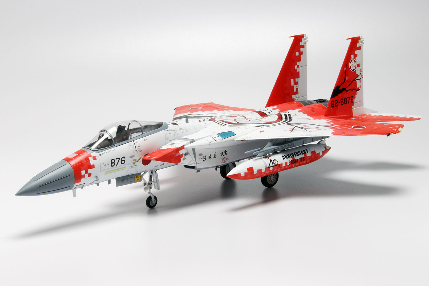 1/72 航空自衛隊 F-15Jイーグル 第305飛行隊 創隊40周年記念塗装機 '梅