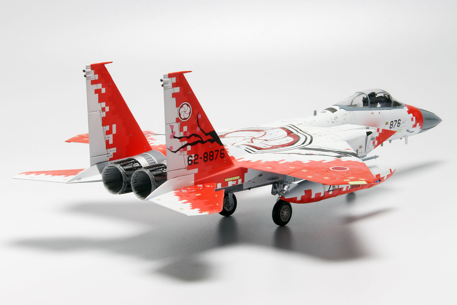 1/72 航空自衛隊 F-15Jイーグル 第305飛行隊 創隊40周年記念塗装機 '梅