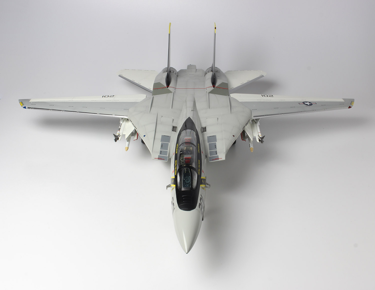 プラッツ/イタレリ TPA-01 1/48 アメリカ海軍 F-14A トムキャット シ?ョリーロシ?ャース (70's  VF-1,VF-2,VF-84) | ホビーショップタムタム 通販 プラモデル