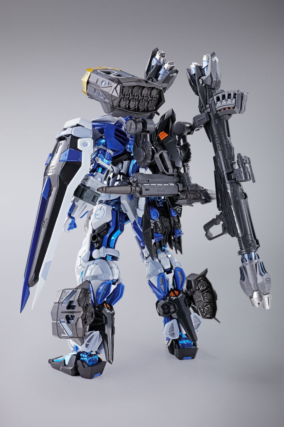 METAL BUILD ガンダムアストレイ ブルーフレーム（フル・ウェポン装備