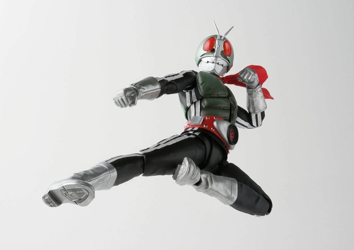 S.H.Figuarts(真骨彫製法) 仮面ライダー新1号 | 鉄道模型・プラモデル 