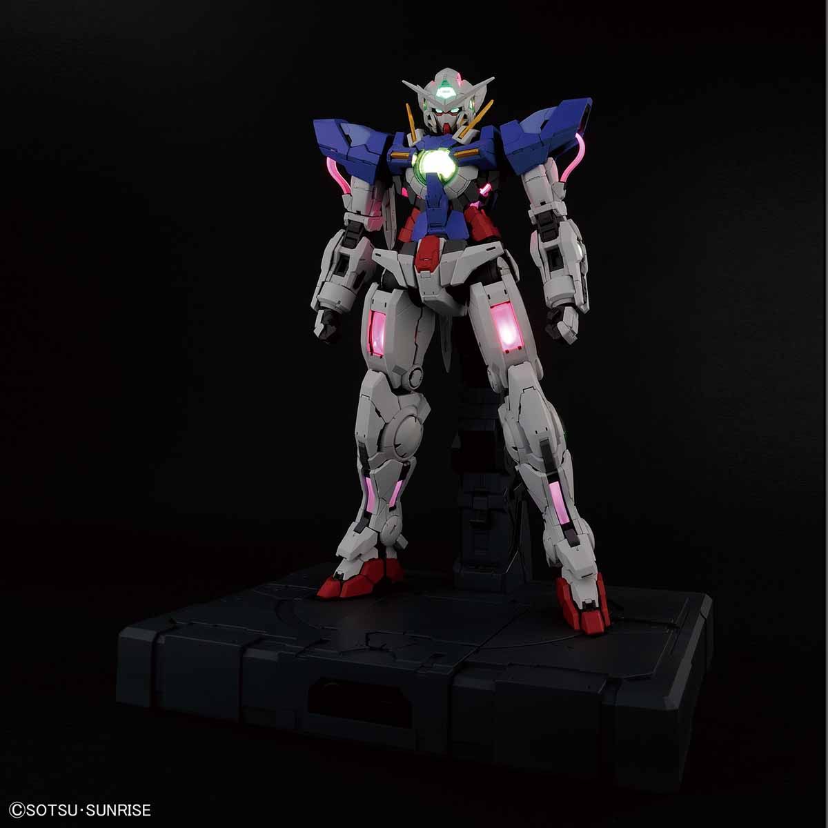 PG 1/60 GN-001 ガンダムエクシア (LIGHTNING MODEL) | 鉄道模型