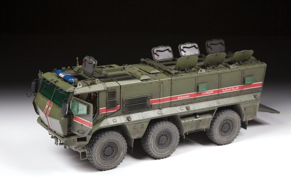 1/35 ロシア装輪装甲車 ”タイフーン‐K” | 鉄道模型・プラモデル 