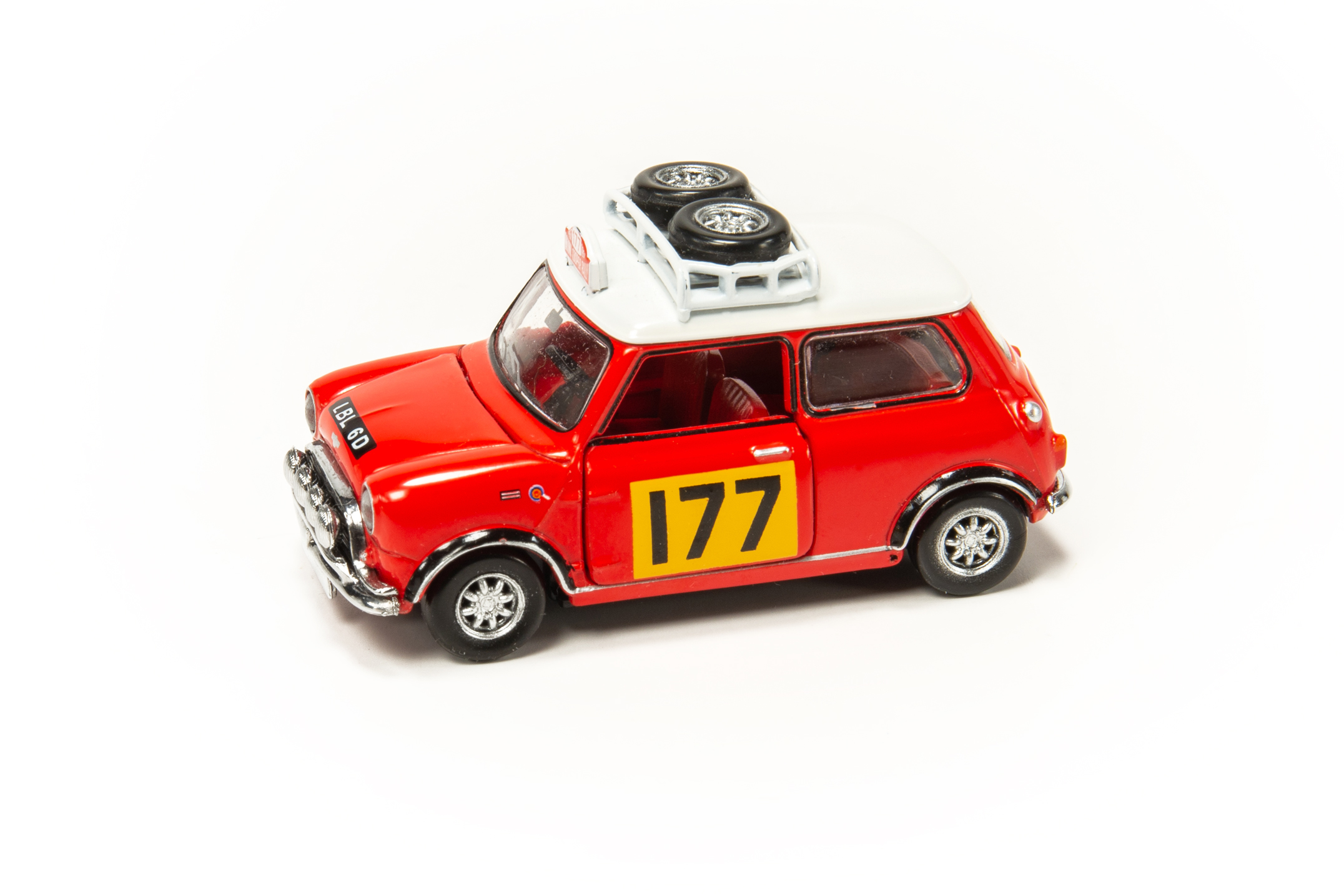 最新最全の 希少 MINI ミニ 1967年モンテカルロラリー記念 ミニカー 