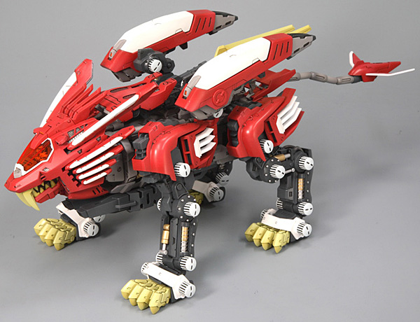 1/72 HMM RZ-028 ブレードライガーAB レオン仕様『ゾイド -ZOIDS ...