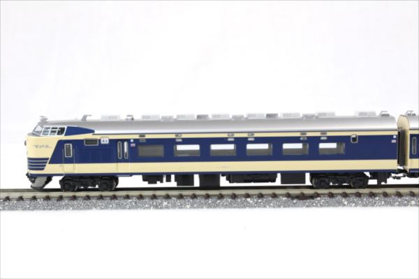 激安KATO 10-1140 レジェンドコレクション 581系 寝台特急 月光 鉄道模型 Nゲージ 中古 S6422258 特急形電車
