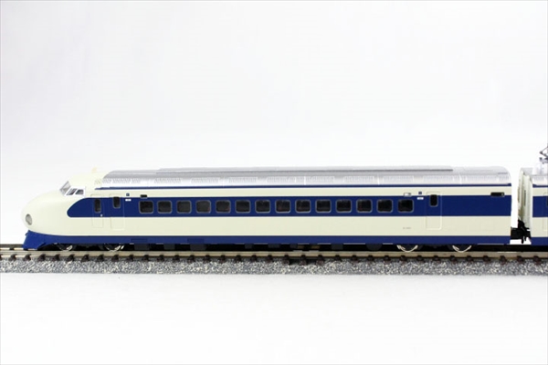 KATO 10-453 0系2000番台新幹線 基本8両セット | 鉄道模型 通販 ホビー