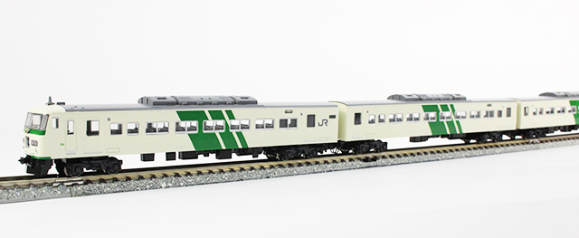 KATO 10-1443 185系0番台「踊り子色」5両セット 鉄道模型 Ｎ