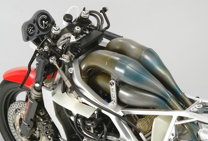 超激得好評タミヤ 1/12 \'84 HONDA NSR500 塗装完成品 完成品