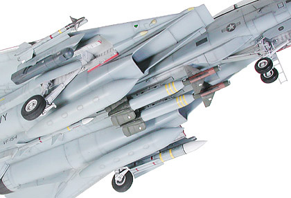 1/32 F-14A トムキャット“ブラックナイツ” | 鉄道模型・プラモデル