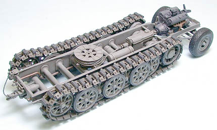 1/35 ドイツ18トン重ハーフトラック・FAMO（ファモ） | 鉄道模型