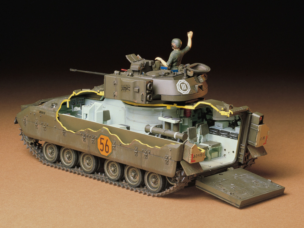 1/35 アメリカ M2 ブラッドレー 歩兵戦闘車 | 鉄道模型・プラモデル 