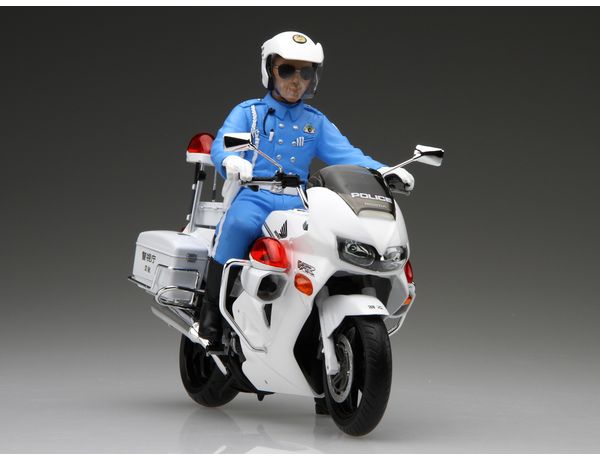 1/12 Honda VFR800P 白バイ 白バイ隊員 フィギュア付 | 鉄道模型・プラモデル・ラジコン・ガン・ミリタリー・フィギュア・ミニカー  玩具(おもちゃ) の通販サイト