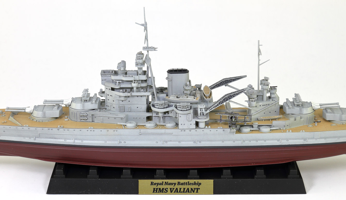 1/700 イギリス海軍 戦艦 ヴァリアント 1939 旗・艦名プレート