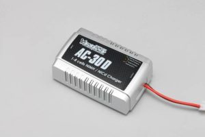 ヨコモ AC-30 D充電器 + NiMH 3900mAh ストレートパックバッテリー