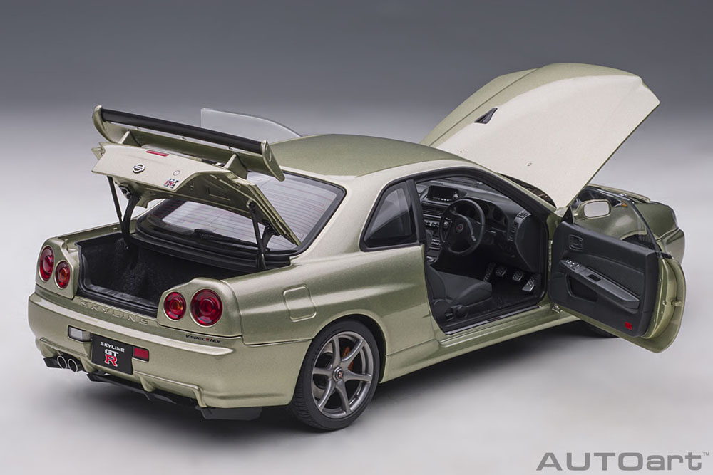 ☆1/18 ニッサン スカイライン GT-R R34 Vスペック II ニュル 