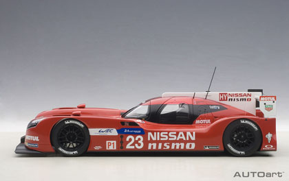 1/18 日産 GT-R LM NISMO 2015 #23 （ルマン24時間レース） ミニカー