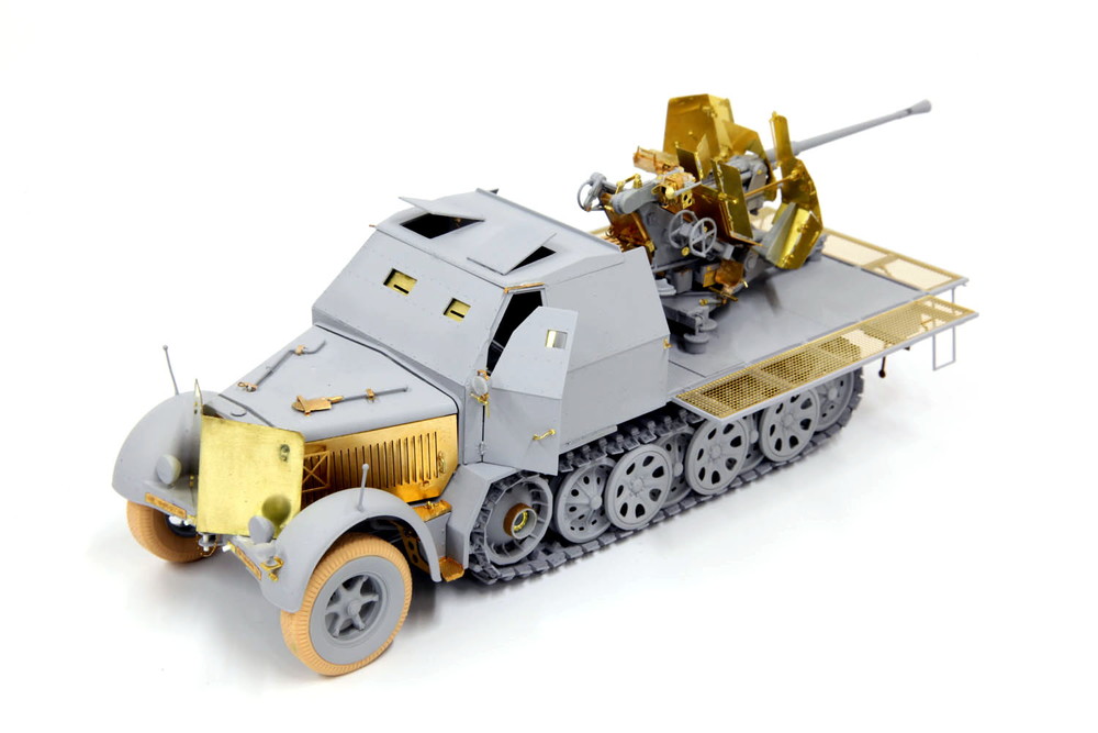 1/35 WW.IIドイツ軍Sd.Kfz.7/2 8トンハーフトラック3.7cmFlak37搭載型