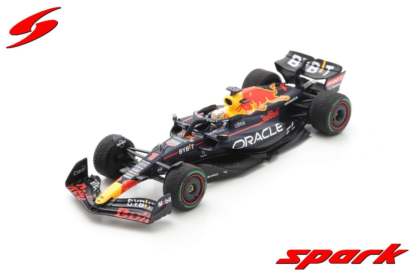 Oracle Red Bull Racing RB18 No.11 未開 封新品