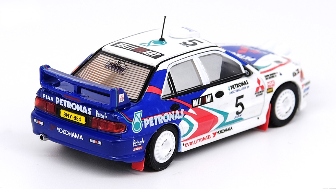 INNO MODELS 1/64 三菱 ランサー エボリューション III Rally of